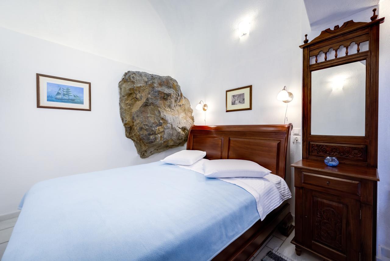 Chelidonia Traditional Villas イア エクステリア 写真