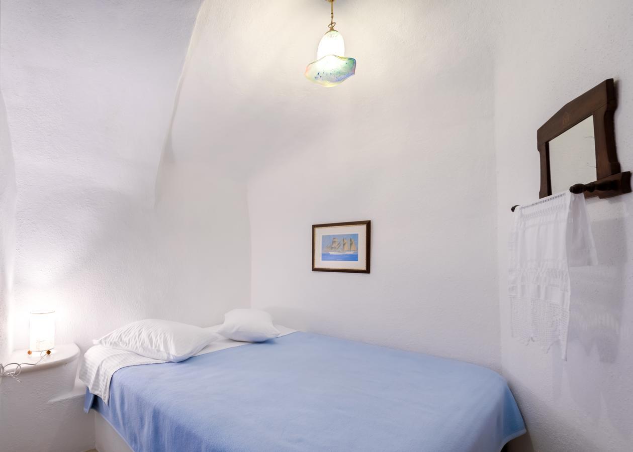 Chelidonia Traditional Villas イア エクステリア 写真